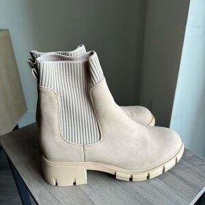 Womens Platform Lug Sole Chelsea Boots Elastic Chunky Combat Ankle Boots